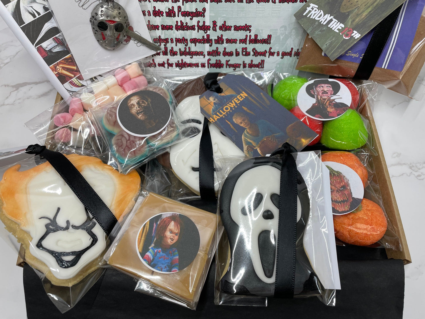 Ultimate Luxury Horror Treat Box, Scream Ghost face /Michael Myers/Sinister/Pennywise/Halloween Afternoon Tea, Letterbox Gift