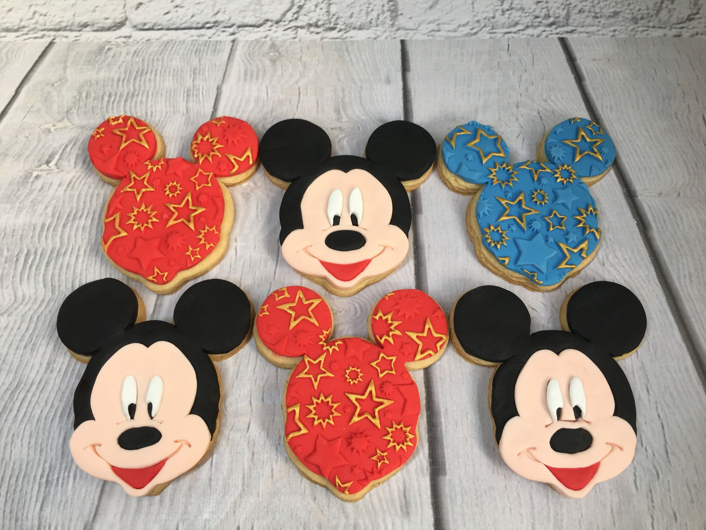 Mickey / Minnie Mouse Sugar Cookies with decorative fondant detailing Birthday Gift